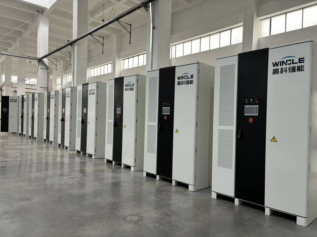 125kw 144KWh Hoge efficiëntie ALL IN ONE vloeibare koeling ESS-kast voor stad ESS en EV-laden